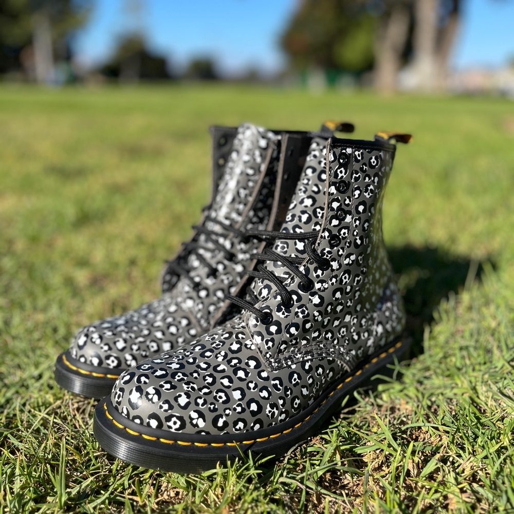 Dr. Martens black and grey leopard animal print 8 eyelet lace up boots